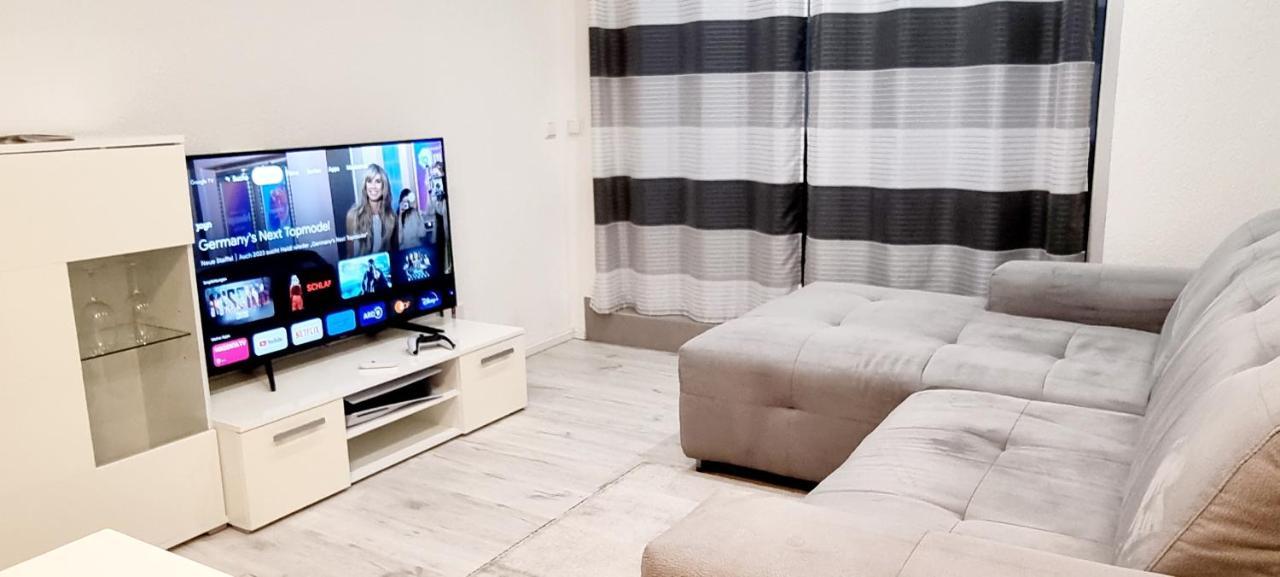 New Modern Selfcheckin Publicfreeparking Highspeed Wifi Kingsizebed Apartment Баден-Баден Екстериор снимка